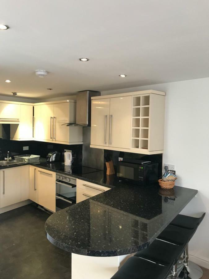 4 Laurel Court Villa Ълвърстън Екстериор снимка
